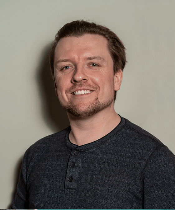 Derry, CEO & Founder of OneUp Sales